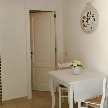 Dimora Palmieri Di Charme 3* Монополи